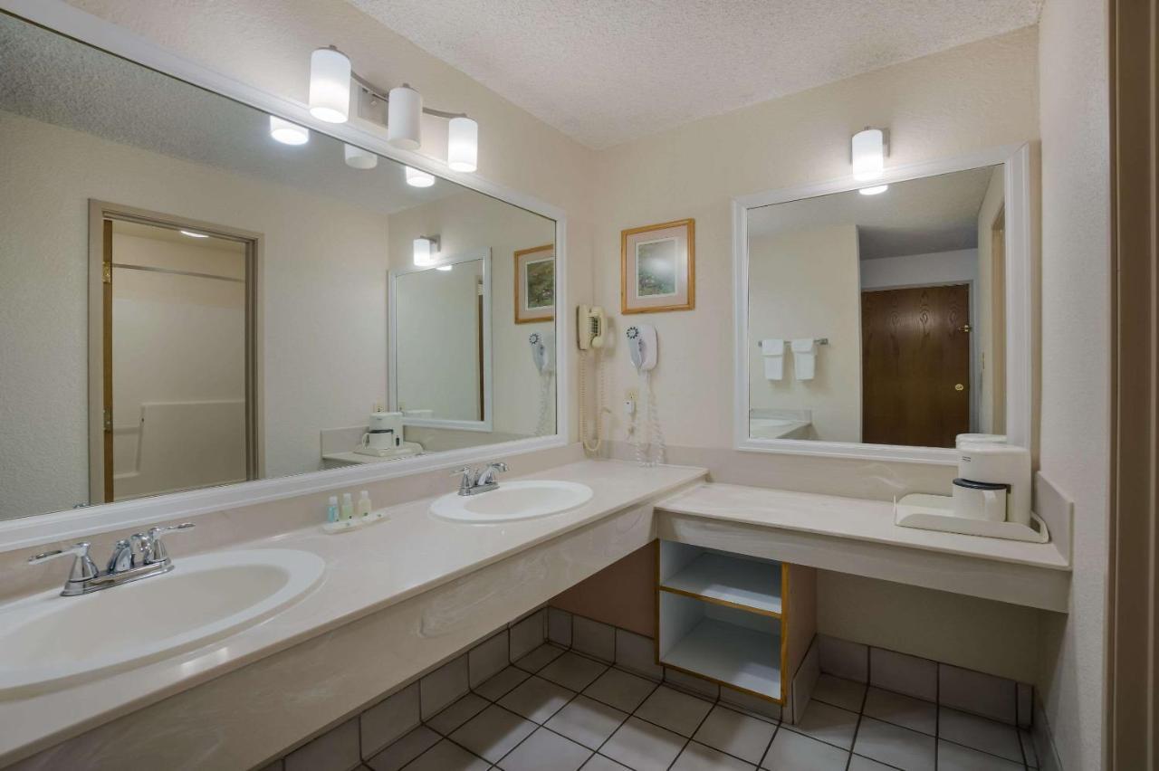 Suburban Studios Canon City Eksteriør bilde