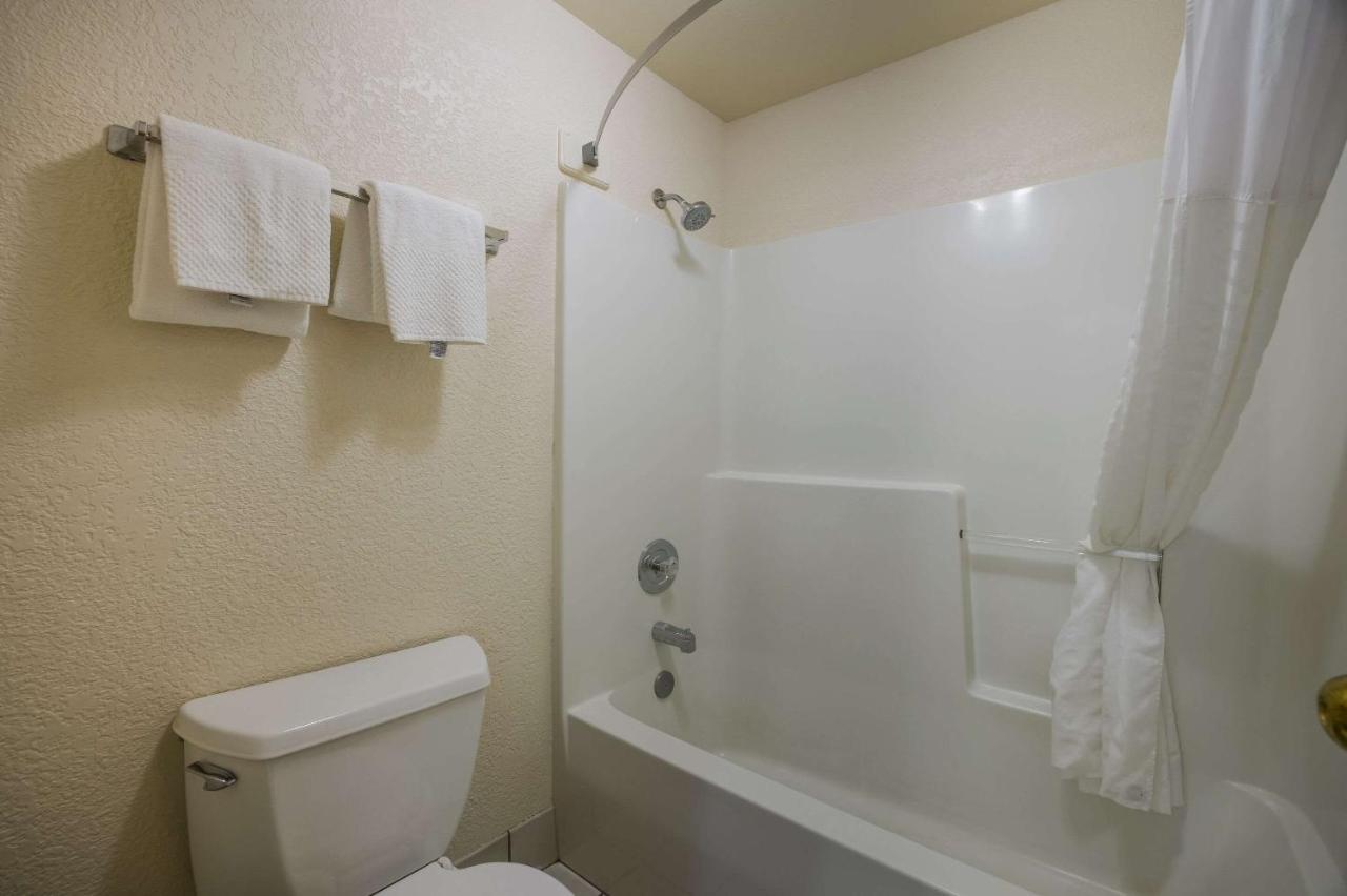 Suburban Studios Canon City Eksteriør bilde