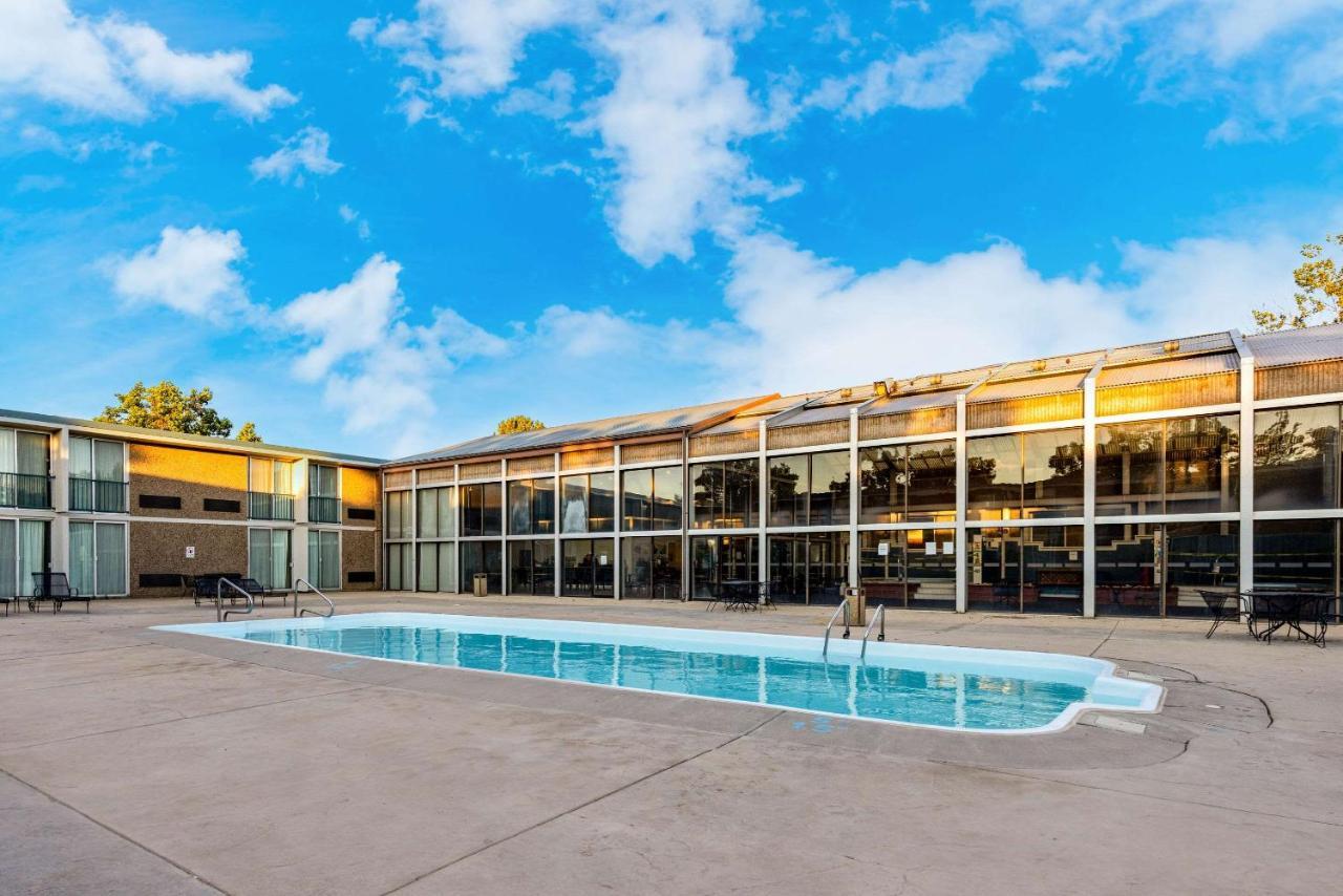 Suburban Studios Canon City Eksteriør bilde